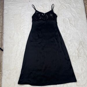 House of Harlow 1960 Black Sequin Chemise